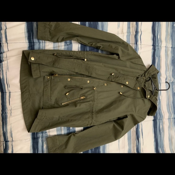 Green Jacket - Picture 1 of 3